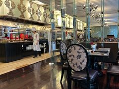 -圣丰索菲特·2 On 988 Café 自助餐厅