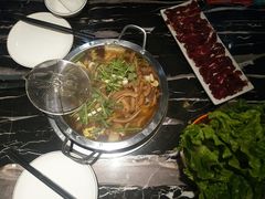 -古乐牛香·鲜牛肉牛杂火锅(五一中路店)