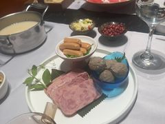 -红鼎豆捞·专注品质海鲜20年(宝丰路店)