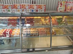 面包甜点陈列柜-乐纯(苹果社区店)