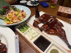 -老滇山寨•云南特色菜•地方菜•民族风情歌舞表演(金碧店)