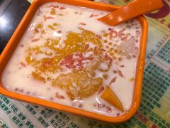 杨枝甘露-顺记冰室(宝华路店)