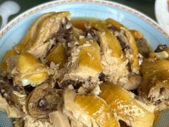 -三亚火车头万人海鲜广场