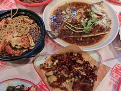 -老闵田螺馆·南昌市井菜·特色小吃(总店)