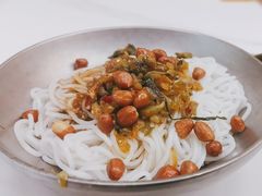 -粉观右江西鲜辣米粉(天地店)