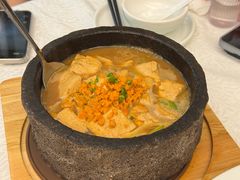 -品海楼·大连海胆锅贴馆(东港店)