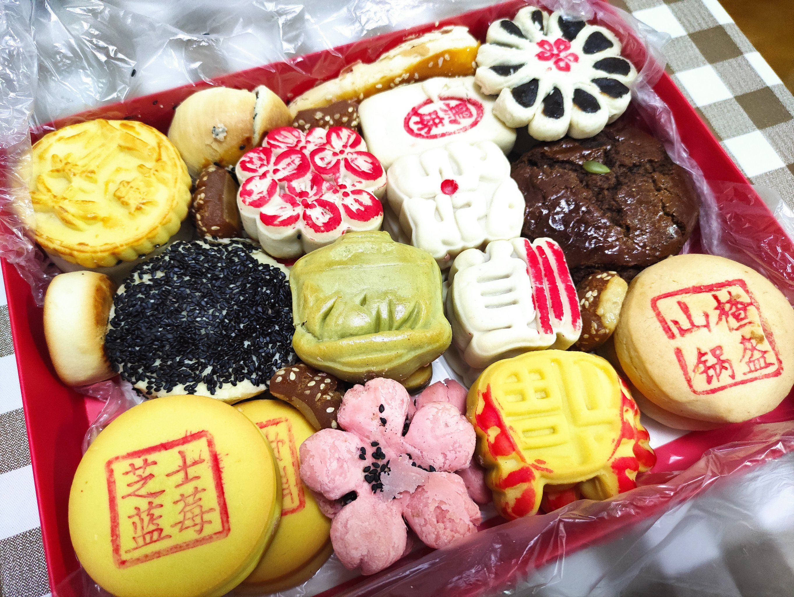 甜度很低🌸的传统糕点匣子