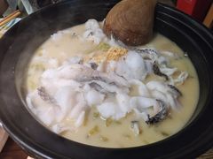 -九锅一堂酸菜鱼(石家庄先天下店)