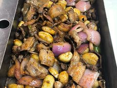 -老东镇啤酒屋海鲜加工·蒸汽海鲜·海鲜烧烤(台东店)