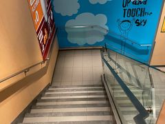 -麦当劳(伟城广场店)