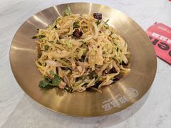 -辣盆盆麻辣小龙虾(哈尔滨总店)