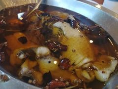 -鑫巴蜀小镇 · 水煮鱼专研店(玉桥店)