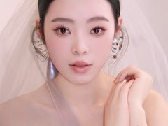 -金夫人化妆摄影职业培训学校