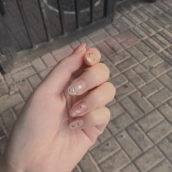 -IDO美甲美睫