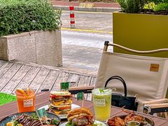 -龙治汉堡(中华城店)