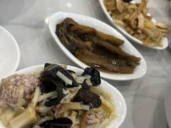 -老西白点心店