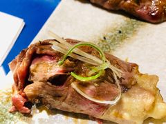 生牛肉火炙寿司-舞漁日料美人胶原锅(陆家嘴中心店)