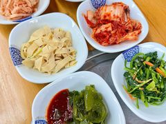 -亲昵春川鸡排(韩国美食街店)