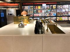 -诚品(信义店)