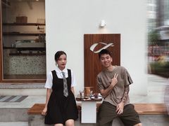 -Line 咖啡(石厦花园店)