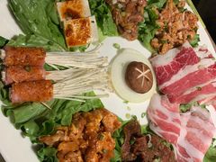 -三国惹火烤肉·中日韩烤肉集合店(百草路店)