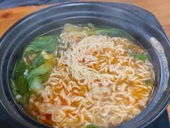 砂锅精品方便面-京容合·老北京烧饼夹肉(珠江八区店)