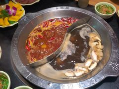 -大龙辣火锅·龙虾·烧烤(湖滨新天地店)
