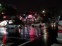 -六合夜市