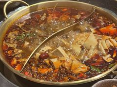 -顶顶汤火牛排火锅·经典铜锅涮肉