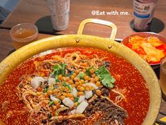 -张翻越·川渝冒菜·武汉黑鸭煲(城北万象城店)