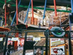 -嗨翻Hi-Fun竞技主题乐园·蹦床团建生日聚会(五棵松华熙店)