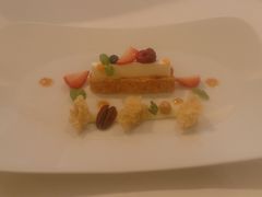 -三二行館(限16歲以上貴賓入館)