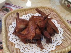 红烧乳鸽-粤赏点(越秀城市广场店)