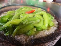铁板鲜芋梗-农厨好味·温泉鹅·农家菜