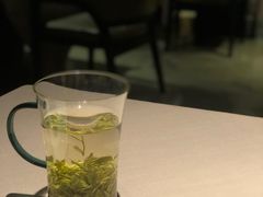 羊岩勾青-新荣记(南京西路店)