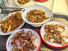 -老鼎万春卤菜(五代传承创始老店)