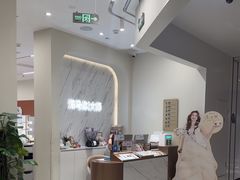 -HIMO海马体照相馆(上海华润CP静安店)