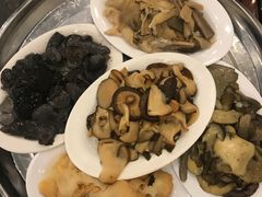 -太婆天府山珍酒楼(亚运村店)