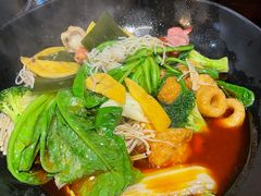 -万记麻辣烫国展总店