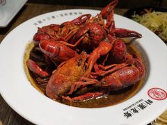 -叶派龙虾•招牌香辣蟹·海鲜(中海国际店)
