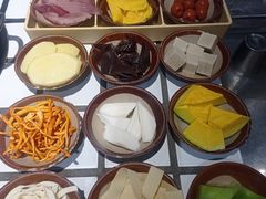 -贰回巷火锅馆(钟楼店)