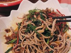 -洪霞餐馆·川菜·鲜货现炒(两江春城店)