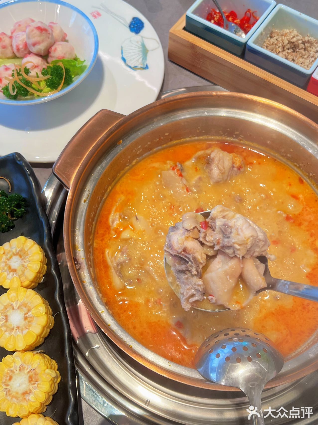 番禺探店·新晋网红椰子鸡·与众不同