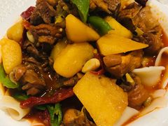 76号大盘鸡-巴扎美食·新疆菜·西域歌舞表演餐厅(新疆大厦店)
