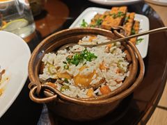 -一坐一忘云南菜(嘉里中心店)