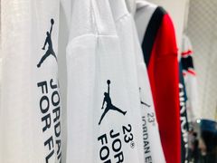 -NIKE KICKS LOUNGE体验店(北京新中关店)