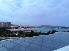 -JW万豪厨房餐厅·滨海草坪烧烤·海鲜·海景(三亚绿发山海天JW万豪酒店)