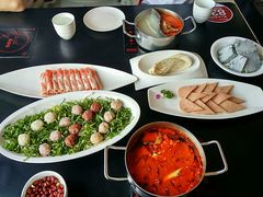 -小天鹅火锅·一线江景洪鼎旗舰店(洪崖洞店)