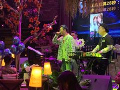 -胡桃里音乐酒馆(曲江店)