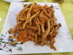 -大城·烧烤海鲜大排档(台东店)
